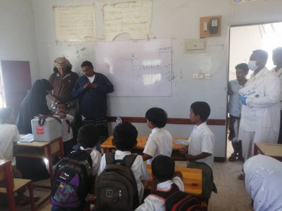 انتقالي ميفعة يطمئن على سير العملية التعليمية