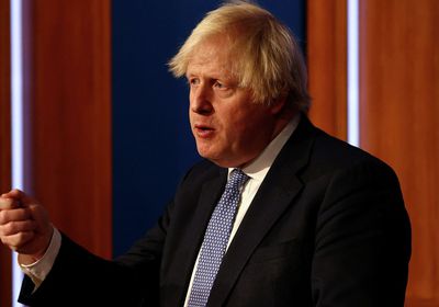 بريطانيا تبحث فرض عقوبات ضخمة على روسيا