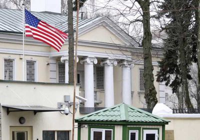 واشنطن تدعو موظفيها بالخارجية الأمريكية في أوكرانيا للمغادرة