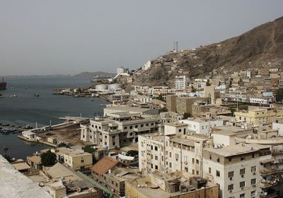 القبض على متهم بقضايا سرقة في البريقة