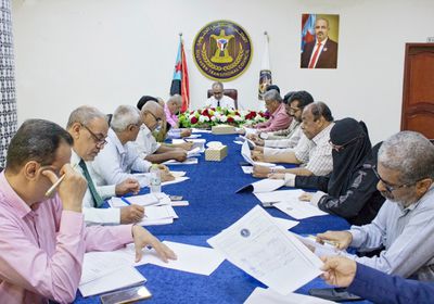 أمانة "الانتقالي" تطلع على مخرجات أنشطة دوائرها