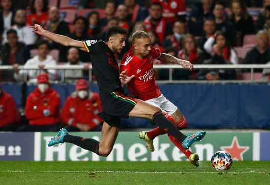 التعادل الإيجابي يفرض سيطرته على بنفيكا وأياكس