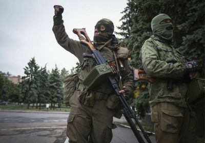 قوات لوغانسك تتهم الجيش الأوكراني باستخدام المدنيين كدروع بشرية