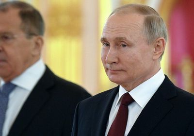 أوروبا توقع عقوبات قاسية على بوتين ولافروف