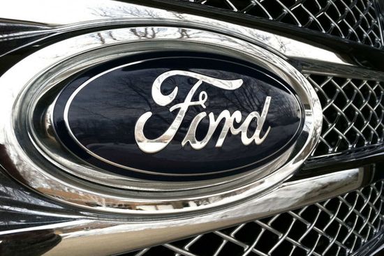 فورد تقرر وقف إنتاج سياراتها بأمريكا
