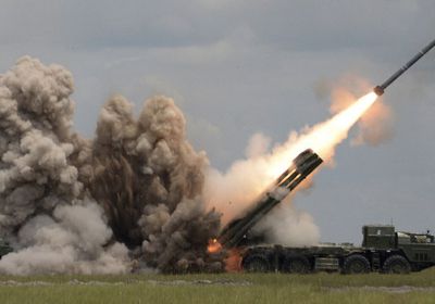 صاروخ روسي يستهدف خزانًا للنفط بأوكرانيا