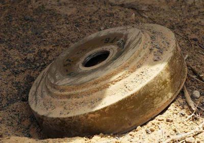 مسام ينزع 1358 لغما في أسبوع