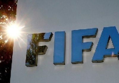 منع رفع العلم الروسي بالمسابقات.. فيفا يعاقب موسكو