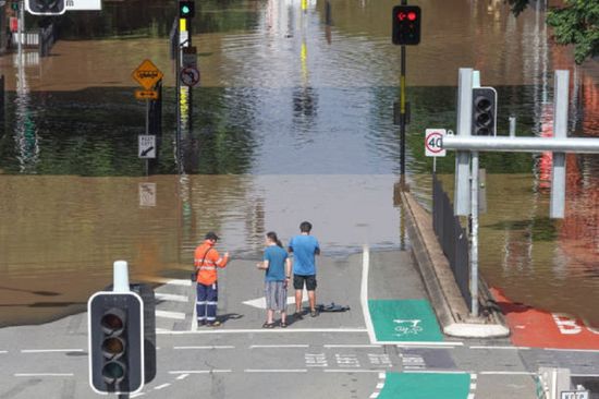 أستراليا..  قتلى بسبب فيضانات وقرارات جديدة للحكومة