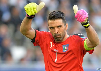 رسميًا.. بوفون يُمدد عقده مع بارما الإيطالي