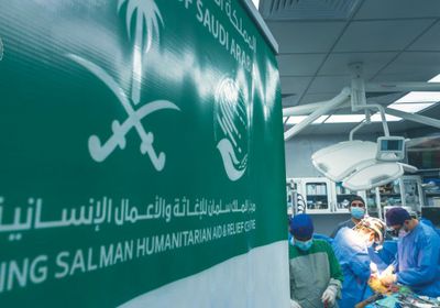 20 جراحا سعوديا يجرون عمليات قلب لأطفال المكلا