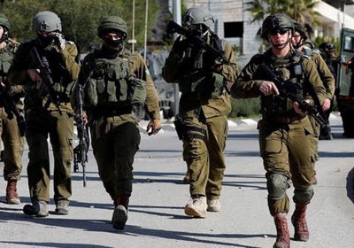 إسرائيل تعتقل 19 فلسطينياً بالضفة الغربية