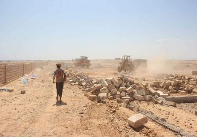 استئناف حملة إزالة العشوائيات في الشحر