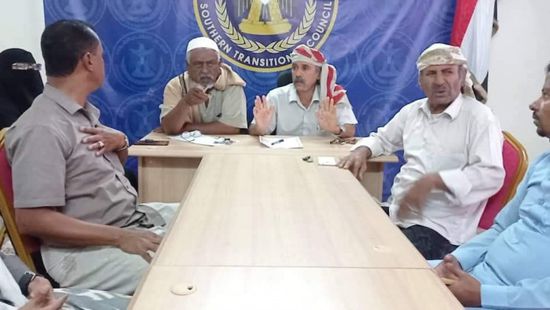 موجة تصعيد ضد الإخوان بوادي حضرموت: "احتجاجات ومسيرات واعتصامات"