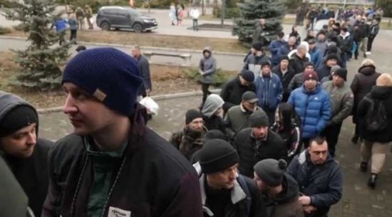 مسؤول إيطالي سابق: التطوع للقتال في أوكرانيا مخالف للقانون