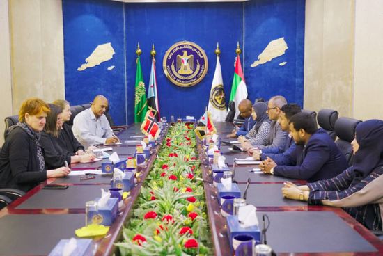 "الانتقالي" يستقبل مبعوثة النرويج.. ويطالب بحماية الخدمات من الاستغلال السياسي