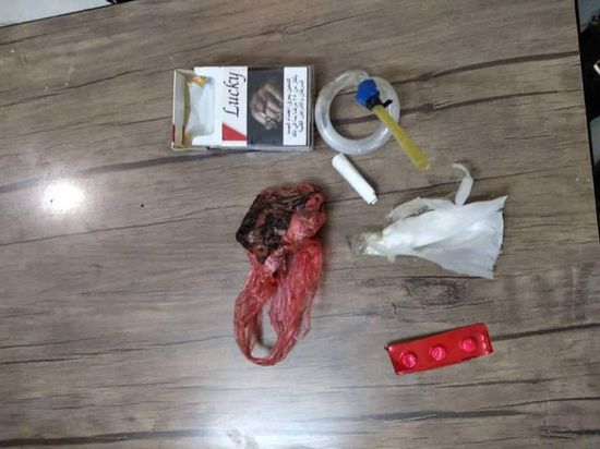 مداهمة تاجري مخدرات في فندق بالمكلا