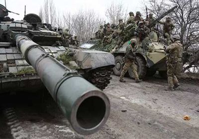 إعلام روسي: القوات الأوكرانية تقصف "لوغانسك" بصواريخ غراد