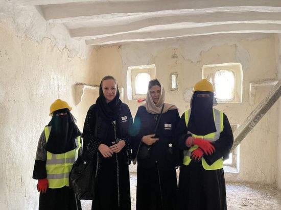 ممثلة "يونسكو" في اليمن تهنئ بيوم المرأة العالمي