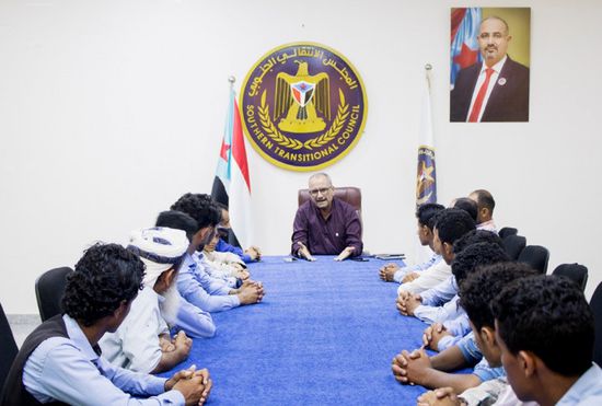 خلال استقبال طلاب الضالع.. "أمانة الانتقالي": قيمة رمزية كبرى للمعلمين