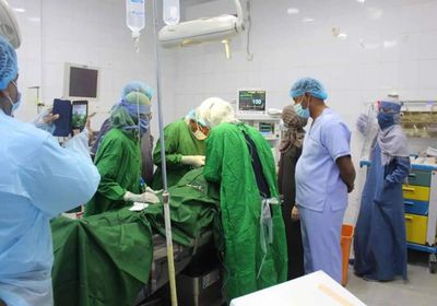 المخيم الطبي الجراحي بالشحر يستقبل 950 مريضا