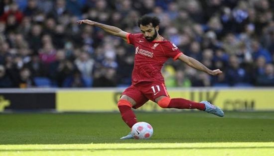 تعقيدات تهدد بقاء محمد صلاح في ليفربول