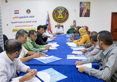 "أمانة الانتقالي" تحذر من حرب على هوية الجنوب