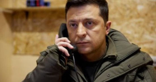 الرئيس الأوكراني: نمر بأيام سوداء