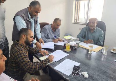 توقيع اتفاقية تأهيل 19 ممر خلفي بمديرية صيرة في العاصمة عدن