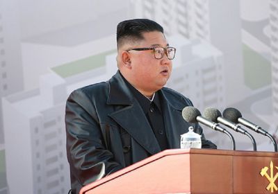 زعيم كوريا الشمالية يتفقد مشروعًا سكنيًا لبناء 10 آلاف شقة