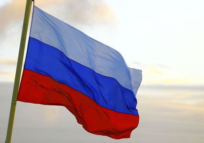 موسكو تقيد تعاملات الأجانب بالأصول الروسية