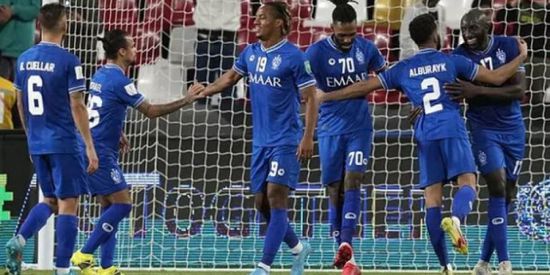 مباراة الـ"هاتريك".. الهلال السعودي يكتسح الأهلي بهذه النتيجة