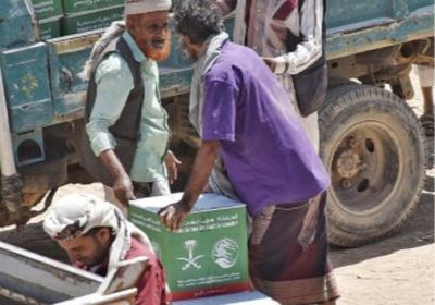 توزيع أكثر من 26 طن أغذية في أبين