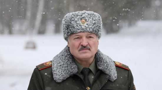 رئيس بيلاروسيا يكشف ما وراء قيادة الجيش الاوكراني
