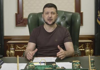 زيلينسكي لـ الشعب الروسي: جثث الجنود تتراكم