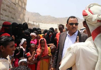 السقطري يثمن الدعم الإماراتي لمواطني "عبدالكوري"