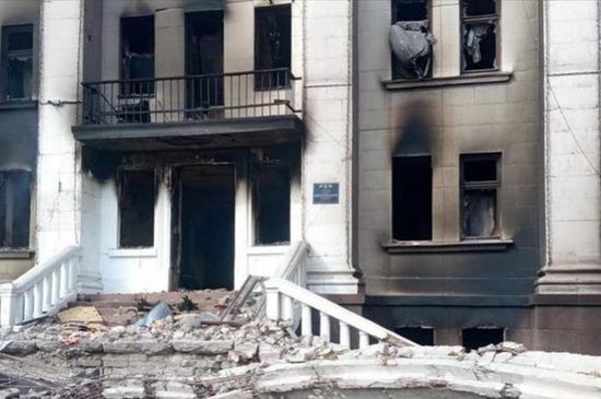 أوكرانيا تتهم روسيا بقصف مدرسة تؤوي مواطنين