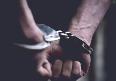 إحالة يمني للنيابة السعودية لسرقة كيابل نحاسية