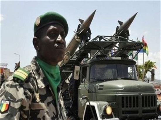 الجيش المالي يعلن مقتل وإصابة 21 إرهابيًا
