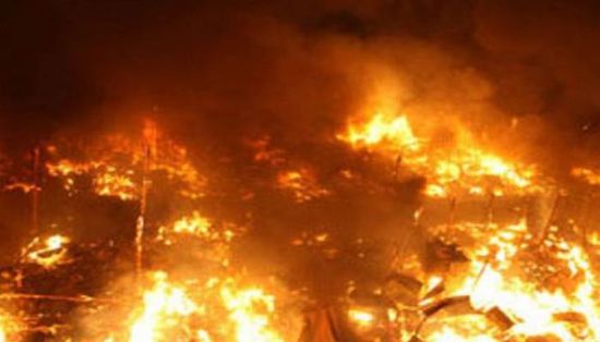حريق هائل بإقليم سومي والحاكم يناشد السكان إغلاق النوافذ