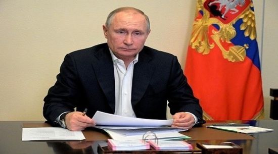 أول تعليق من بوتين بشأن فرض عقوبات على الثقافة الروسية