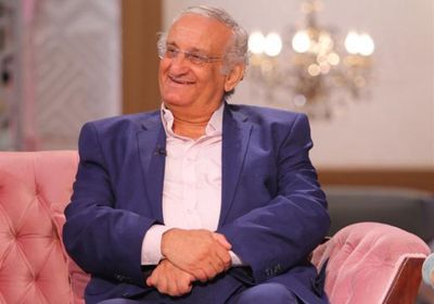 وزيرة الثقافة المصرية تنعي أحمد حلاوة بعد وفاته