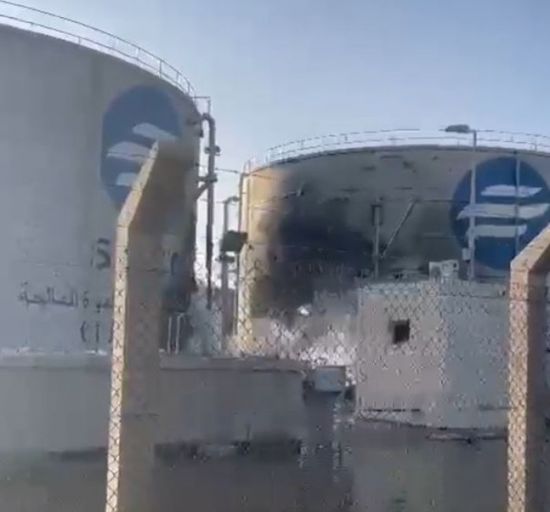 استهداف عدائي لخزانات المياه بظهران الجنوب في السعودية