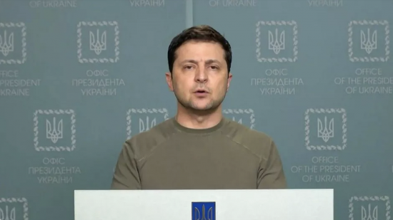 زيلينسكي يعترف بصعوبة المحافظة على ماريوبول