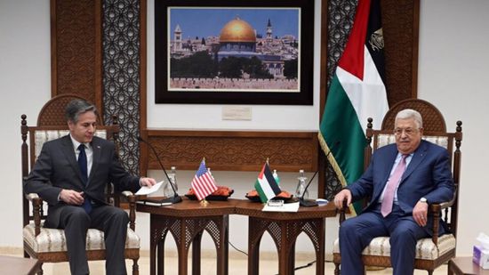 محمود عباس يطالب الإدارة الأمريكية بدفع عملية السلام