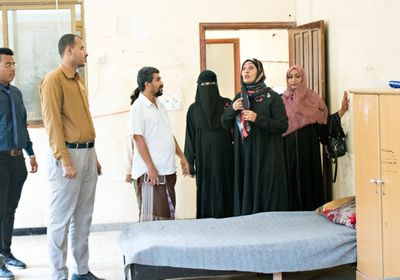 اشتياق سعد تتفقد مركز التكافل للأيتام في الشعب