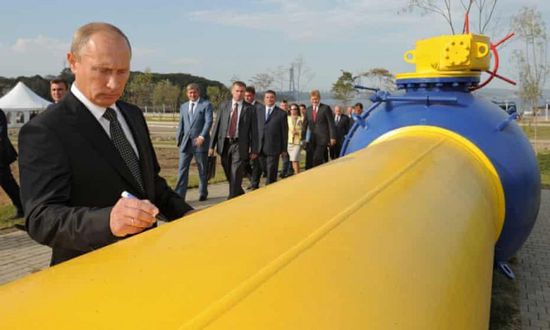 "بيسكوف": عملية توريد الغاز معقدة.. وموسكو لن تورده مجاناً