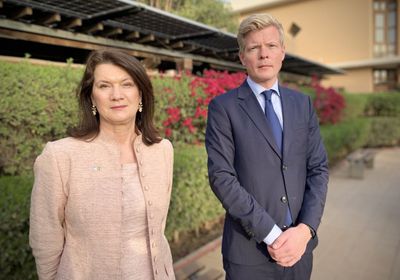 ليندي وجروندبرج يبحثان "تجديد العملية السياسية"