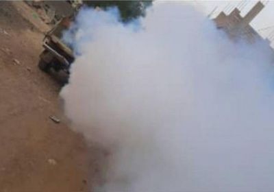  رش ضبابي في 7 مديريات "موبوءة" داخل الحديدة