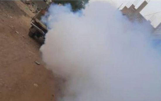  رش ضبابي في 7 مديريات "موبوءة" داخل الحديدة